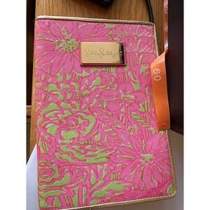 Lilly Pullitzer Nook Case— Pink